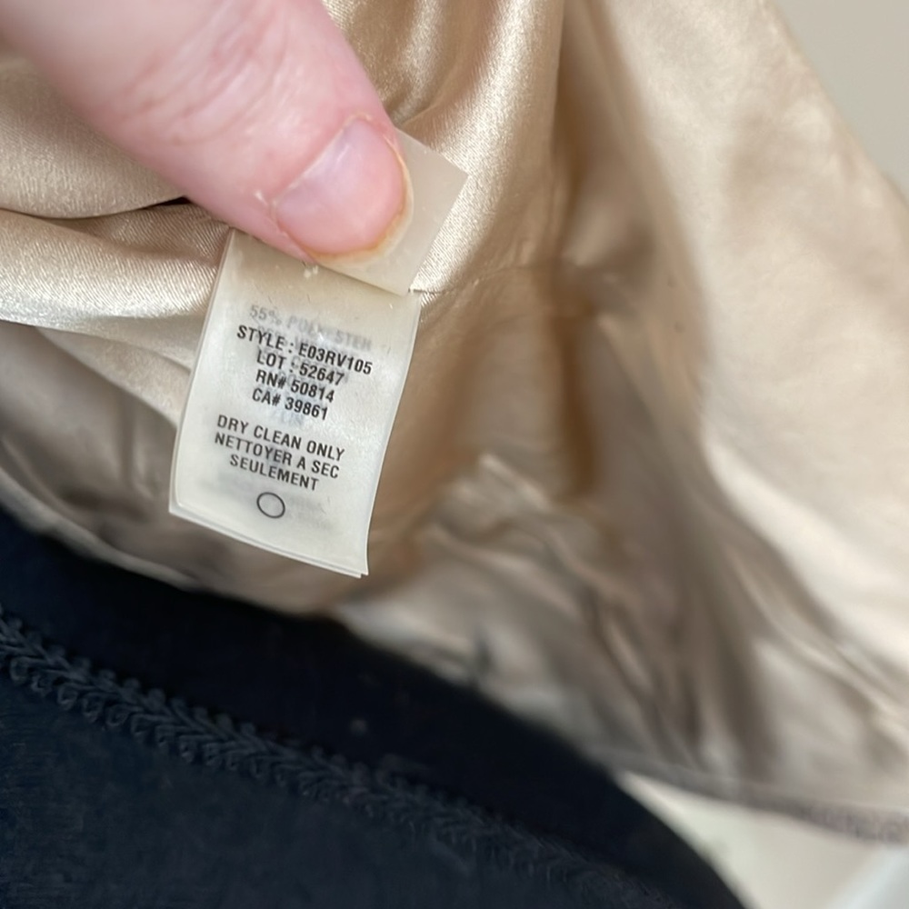 Tahari jacket. - Picture 4 of 4